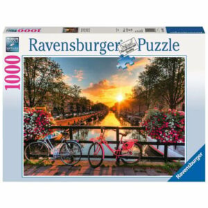 Ravensburger Fahrräder in Amsterdam bunt