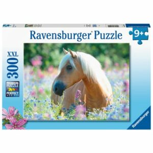 Ravensburger Pferd im Blumenmeer
